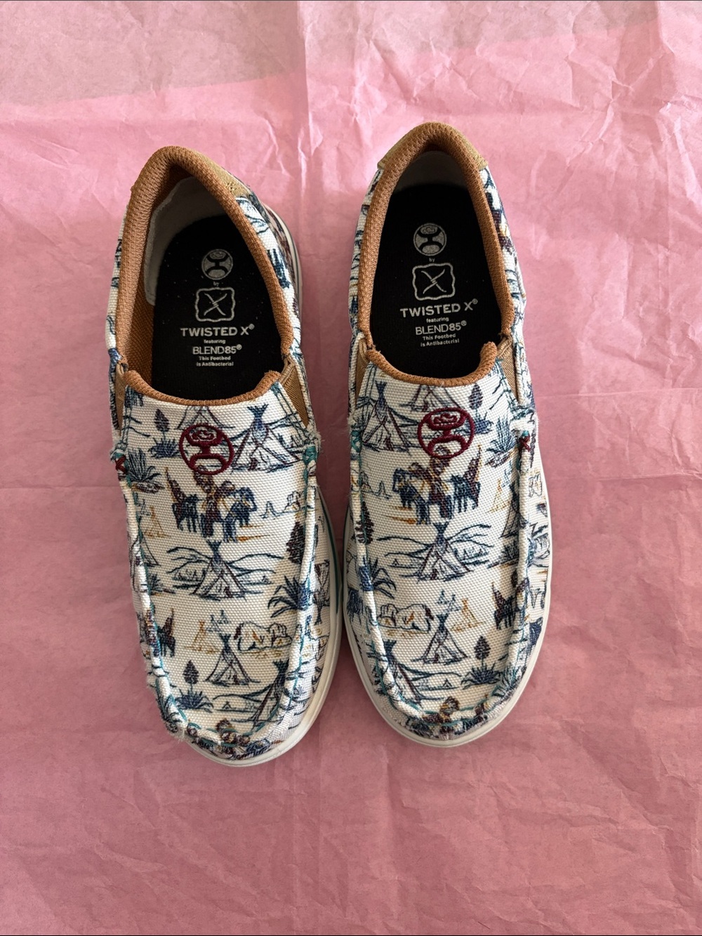 Twisted X Kids White Canvas Slip-On Sneakers with Blue and Brown Accents